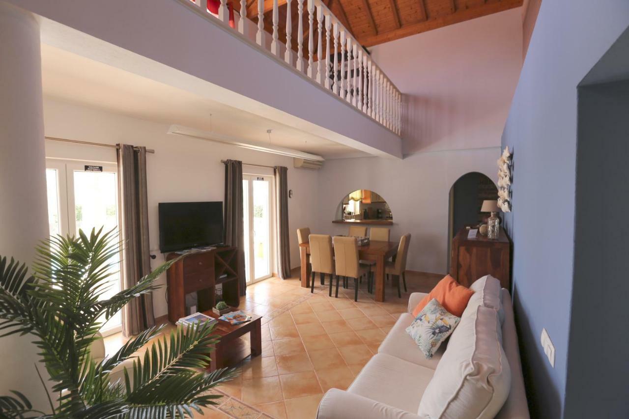 Quinta Do Pinheiro Manso - Holidays Villa - Marinha Beach Карвоейру Екстер'єр фото